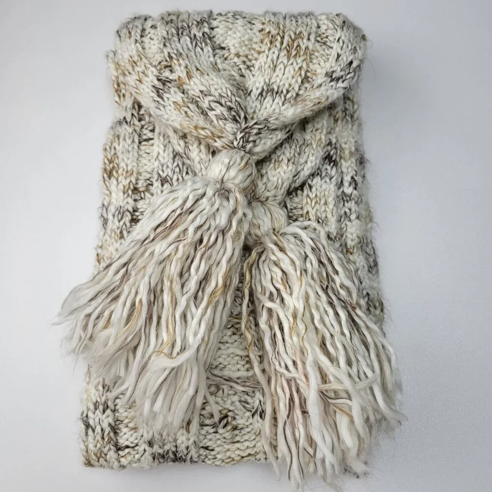 2007 GAP Holiday Chunky Knit Fringe Scarf Neutral Cream Beige Long 94